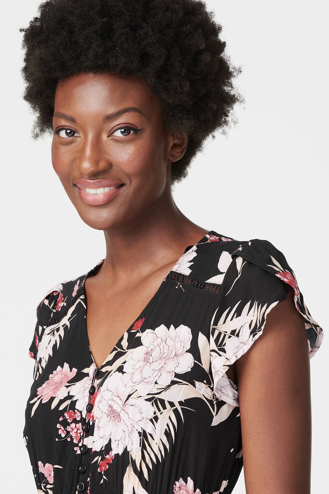 Black | Floral V-Neck Tiered Maxi Dress