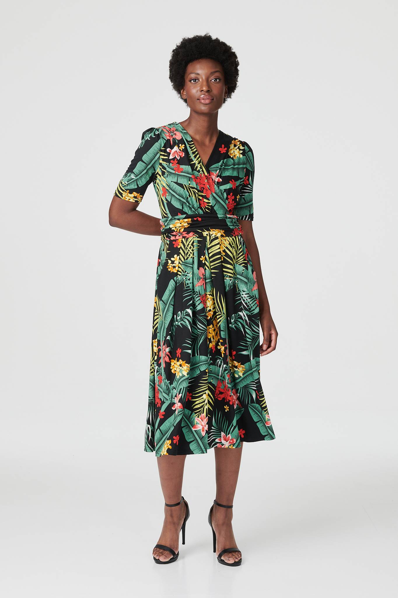 Black | Tropical Short Sleeve Ruched Dress