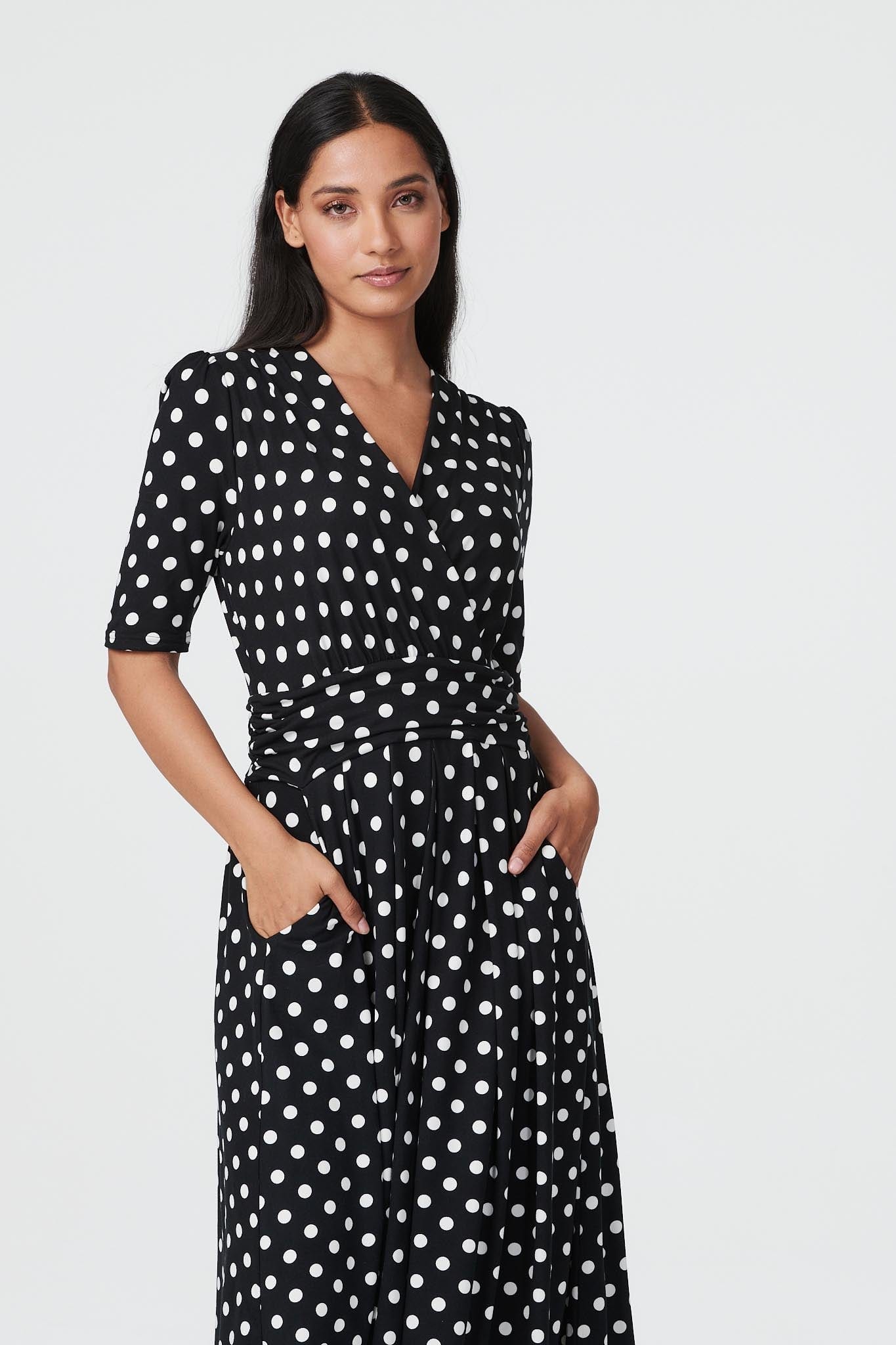 Black | Polka Dot Short Sleeve Midi Dress