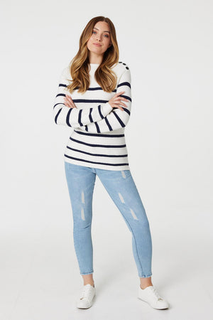White | Striped Relaxed Knit Jumper : Model is 5'9"/175 cm and wears UK8/EU36/US4/AUS8