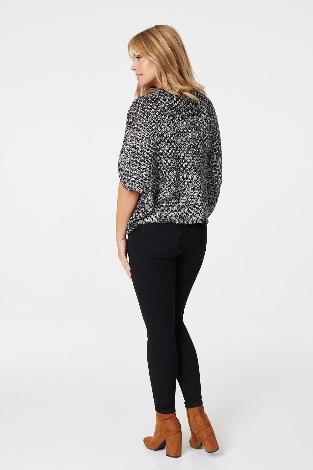 Black | V-Neck Batwing Sleeve Jumper