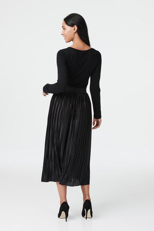 Black | Pleated A-Line Midi Skirt