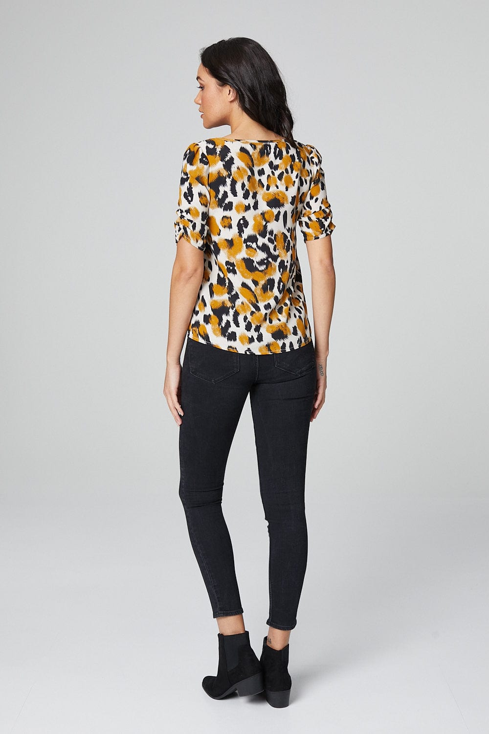 Mustard | Animal Print Puff Sleeve Blouse