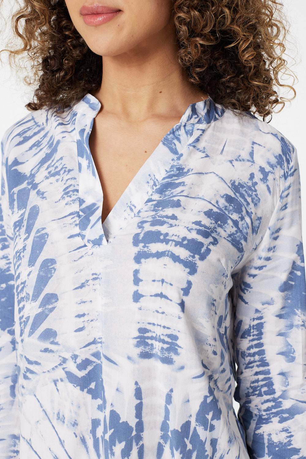 Blue | Tie Dye Long Sleeve Blouse