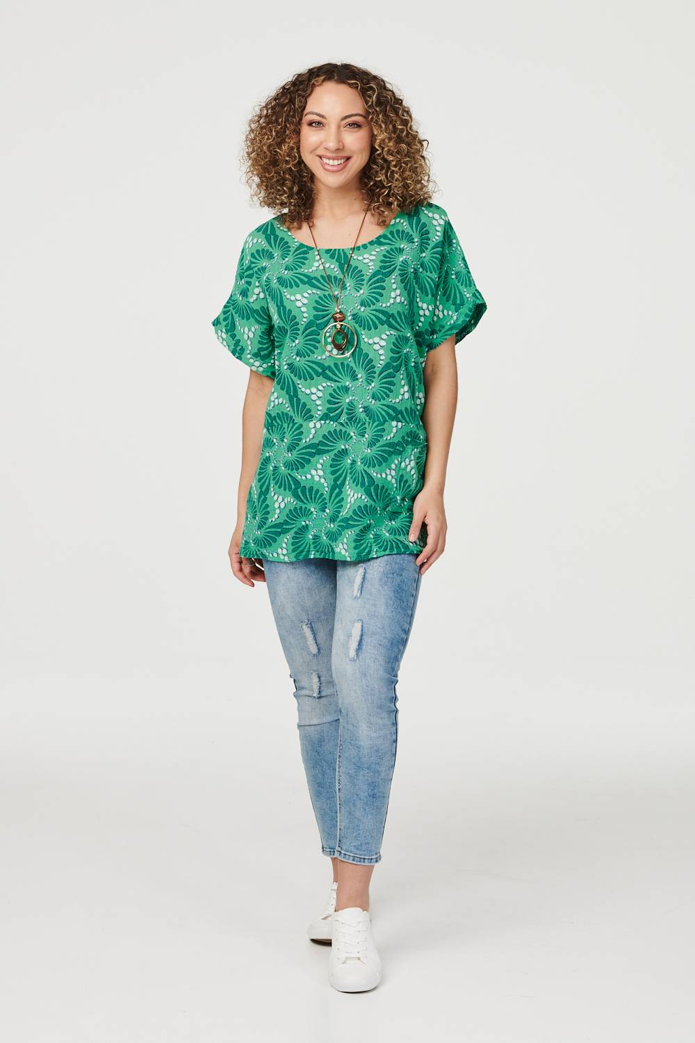 Green | Retro Print Blouse with Necklace