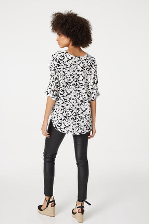 Black And White | Printed Gathered Sleeve Blouse