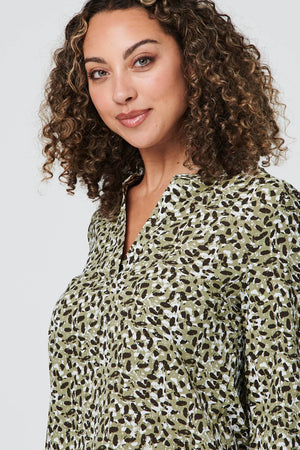 Sage | Printed 3/4 Sleeve Blouse