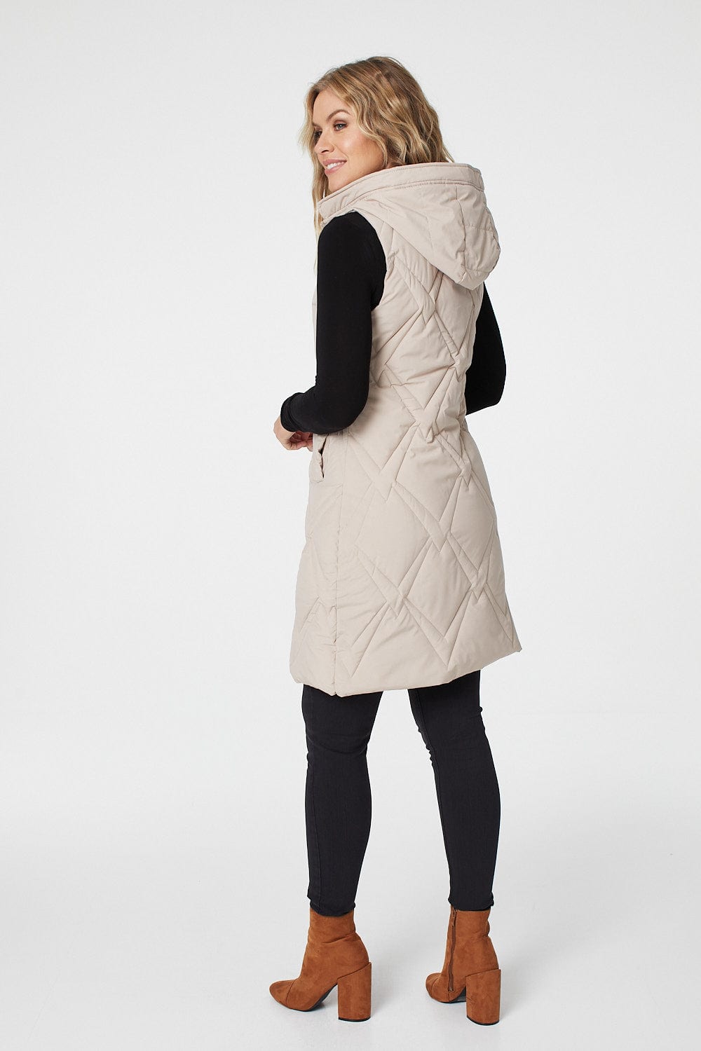 Cream | Quilted Hooded Gilet Vest