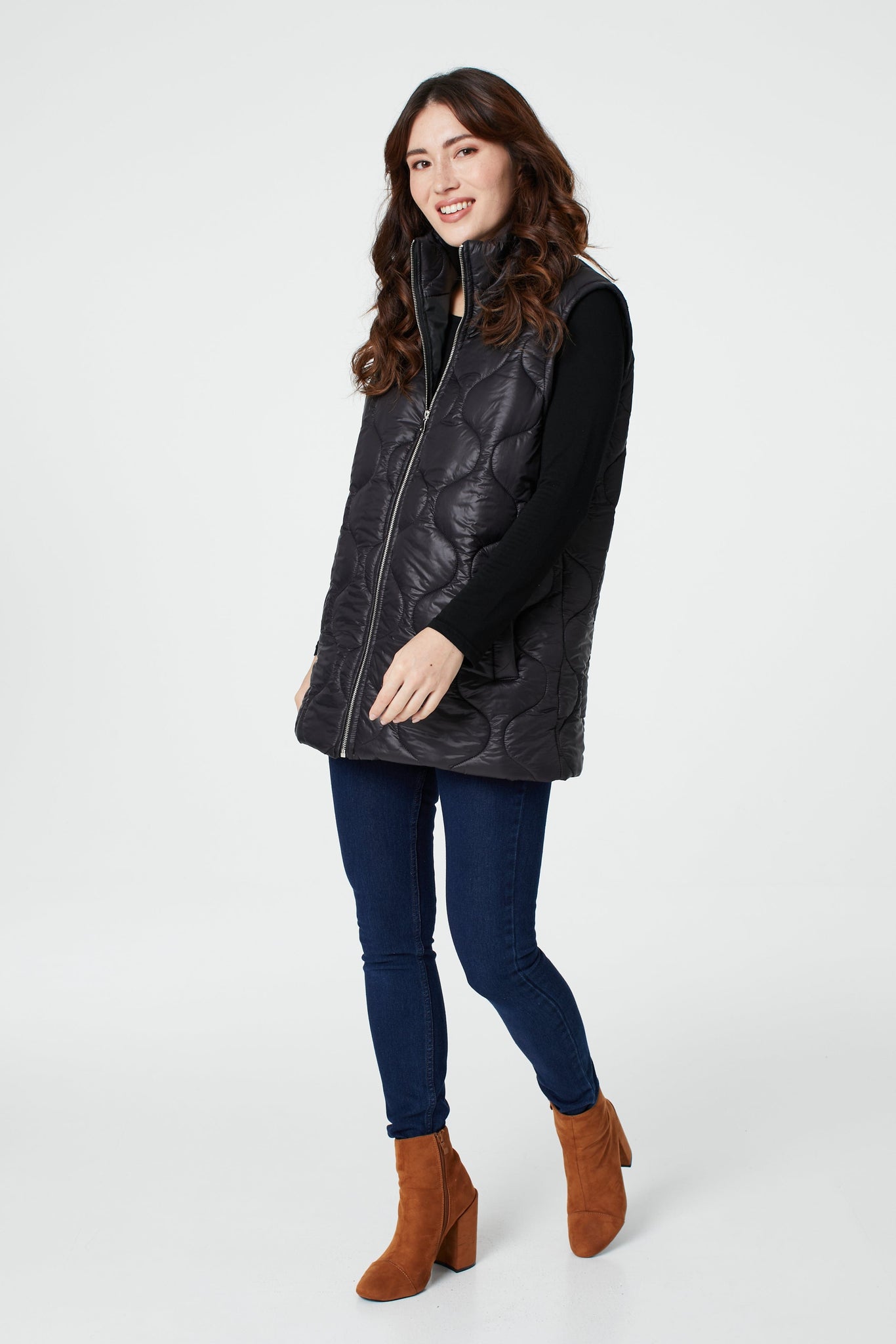 Black | Quilted Sleeveless Gilet Vest